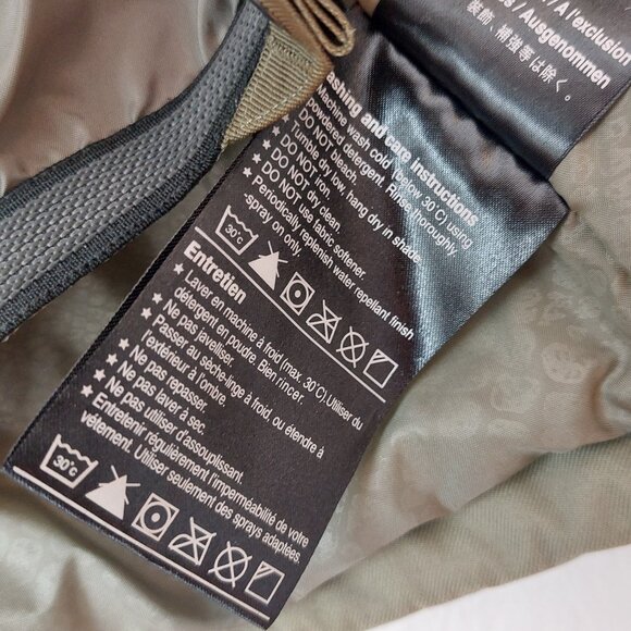 Burton Olive Green Two Toned Snowboard / Ski Snow Jacket Size Small - Picture 11 of 16